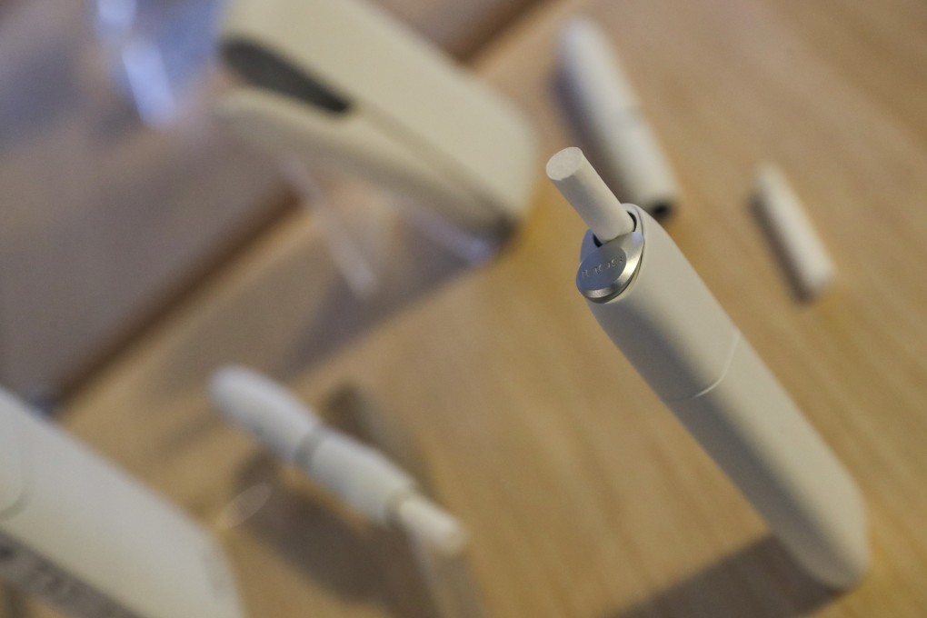 The effects on the health of users of new smoking products such as e-cigarettes are still unclear. Photo: K.Y. Cheng