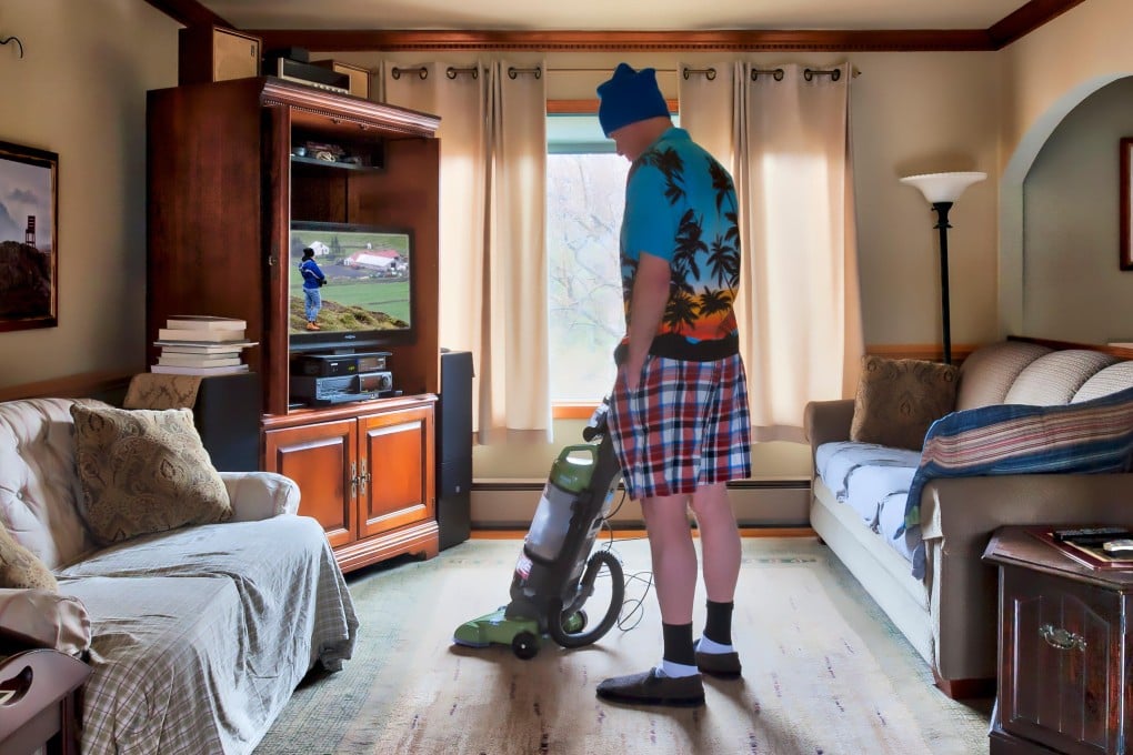 Housework could keep your brain young and lower the risk of dementia, new research reveals. Photo: Alamy