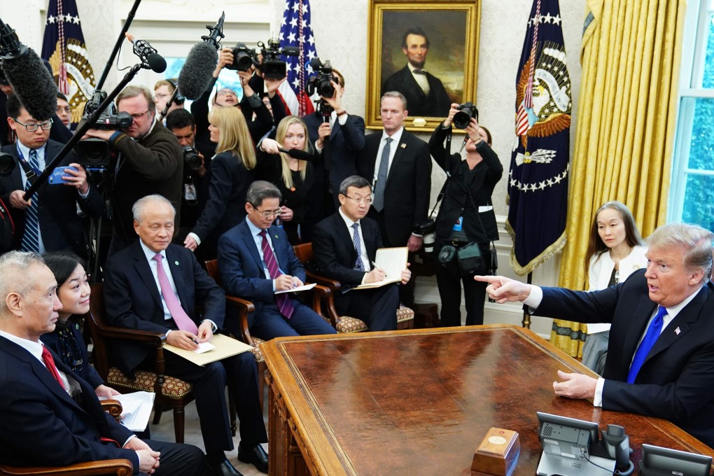 US President Donald Trump meets Chinese Vice-Premier Liu He (left) in the Oval Office of the White House in Washington on February 22, 2019. Photo: AFP