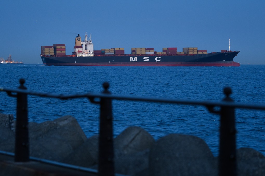 Economy Minister Toshimitsu Motegi met with US trade representative Robert Lighthizer for a second round of trade talks in Washington on Thursday, while Finance Minister Taro Aso had a separate discussion with US Treasury Secretary Steven Mnuchin, with the topic of currencies on both agendas. Photo: Bloomberg