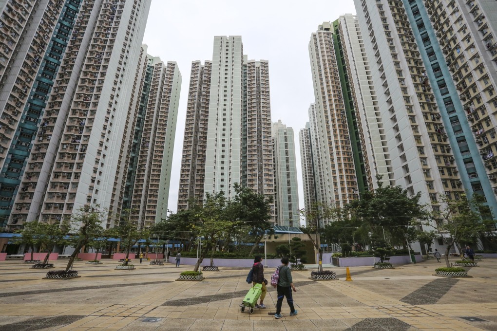 A 506 sq ft flat at Shing Court in Tin Shui Wai sold on May 7, 2019 for HK$4.8 million (US$611,614), or HK$9,486 per square foot, a record for a HOS flat in the estate. Photo: Jonathan Wong