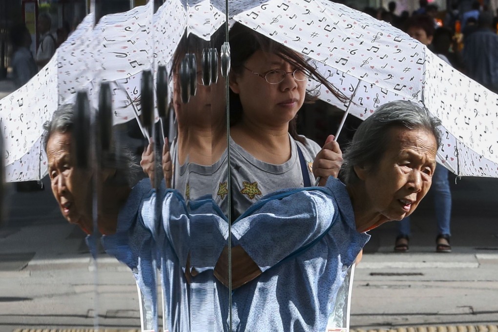 Many Hongkongers are worried whether they will have enough savings during their old age. Photo: Nora Tam