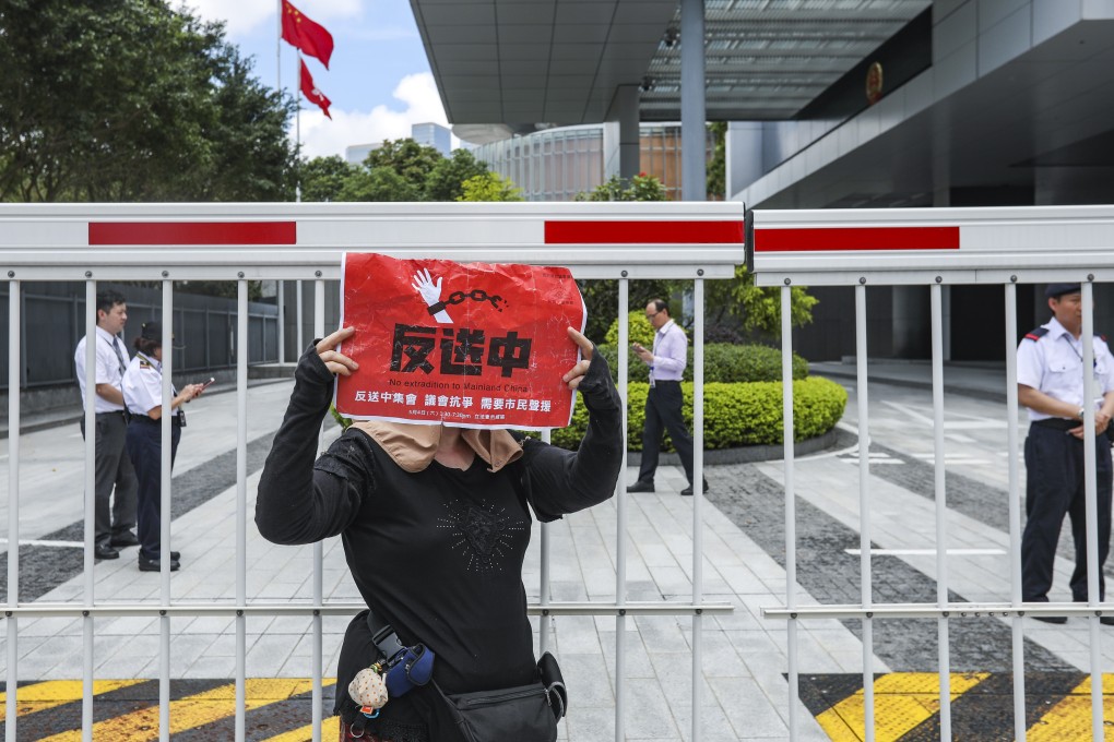 Pan-democrat members march to the Chief Executive’s Office at Tamar and hand in petition demanding a meeting with Chief Executive Carrie Lam Cheng Yuet-ngor over the controversial extradition bill. 14MAY19 SCMP / Nora Tam