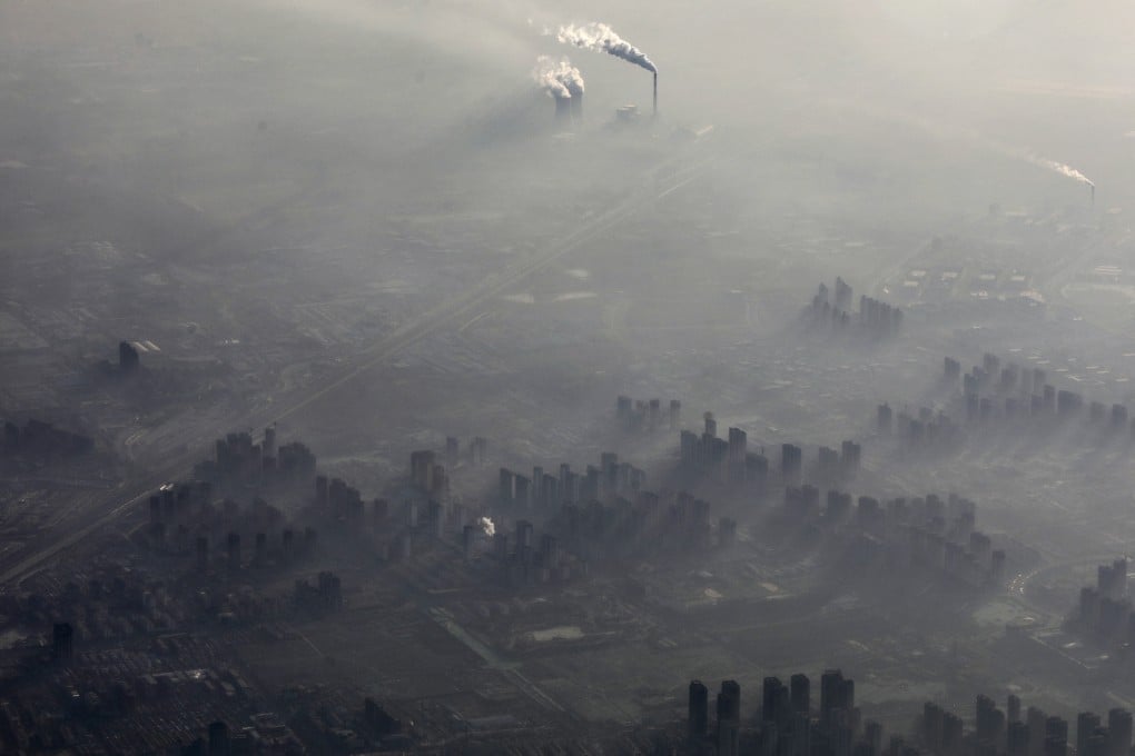 Pollution readings in Hebei rose 8 per cent between January and April. Photo: Simon Song