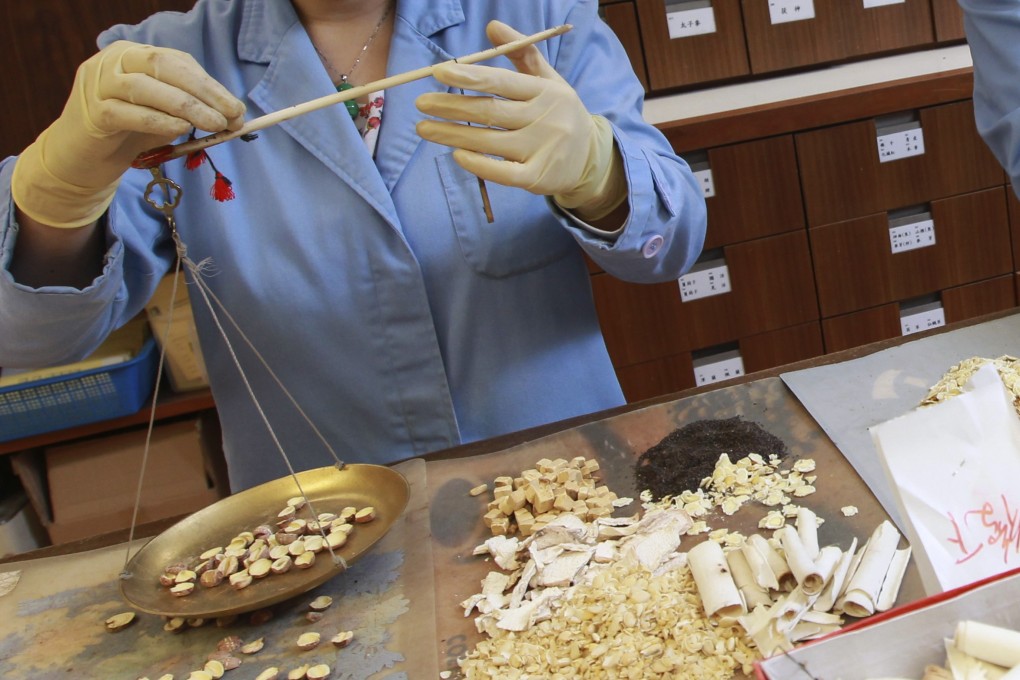 Practitioners of traditional Chinese medicine think that Hongkongers could benefit from more direct collaboration between TCM and Western medicine. Photo: Dickson Lee