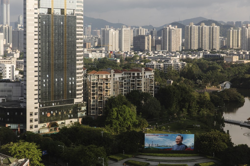 Residential and commercial buildings are seen in the Luohu district of Shenzhen. China’s commercial real estate market continues to soar despite setbacks in the broader economy, and the Greater Bay Area looks likely to continue this trend in Shenzhen and other parts of Guangdong province. Photo: Bloomberg