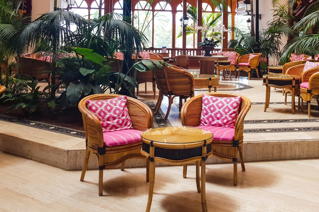 The concept of colonial elegance evokes rattan furniture, potted palms and ceiling fans – but is this image at all reminiscent of colonial life in Asia? Photo: Shutterstock