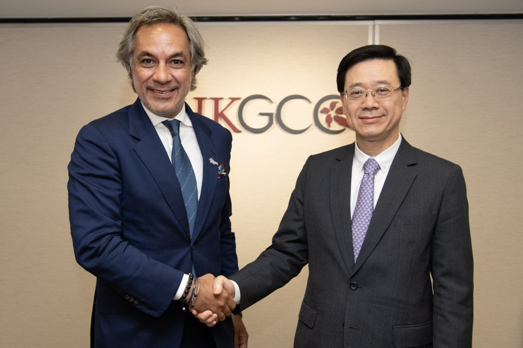 Hong Kong General Chamber of Commerce chairman Aron Harilela with security chief John Lee. Photo: Handout