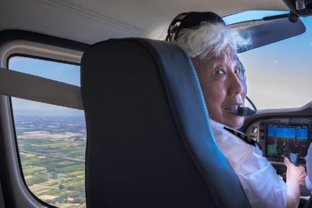Miao Xiaohong, 82, takes to the sky above Beijing for the first time in 30 years. Photo: Sohu