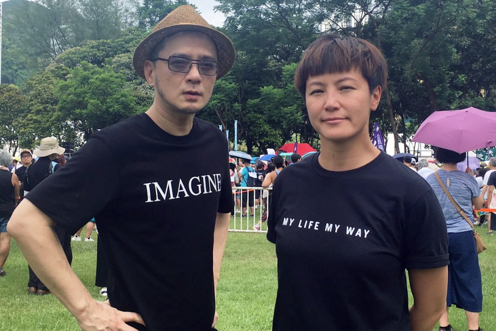 Canto-pop singers Anthony Wong Yiu-Ming (left) and Denise Ho Wan-sze on a march to Hong Kong’s government headquarters to voice their discontent over various social and political issues. Photo: Jane Li