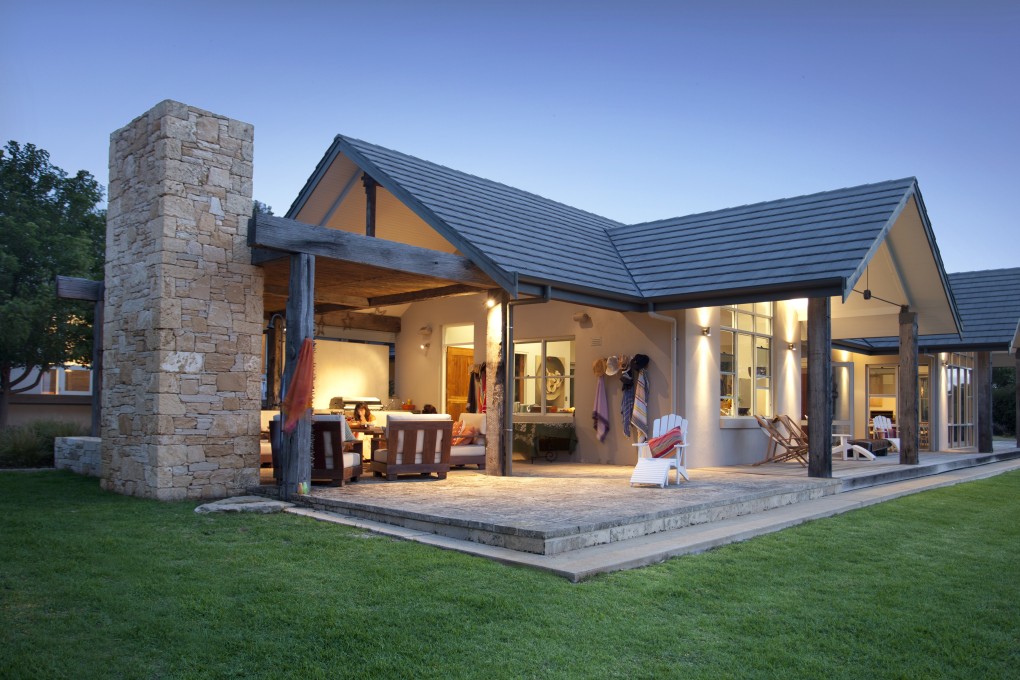 Michelle and James Paterson’s house in Margaret River, designed by architect Theo Mathews. Photography: Matthew Moyes