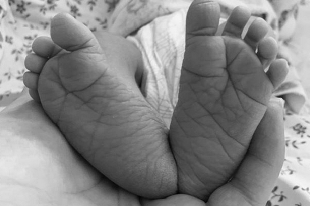 Oksana Voevodina, the Russian wife of Kelantan ruler Sultan Muhammad V, announced the birth with a picture of the baby’s feet. Photo: Instagram