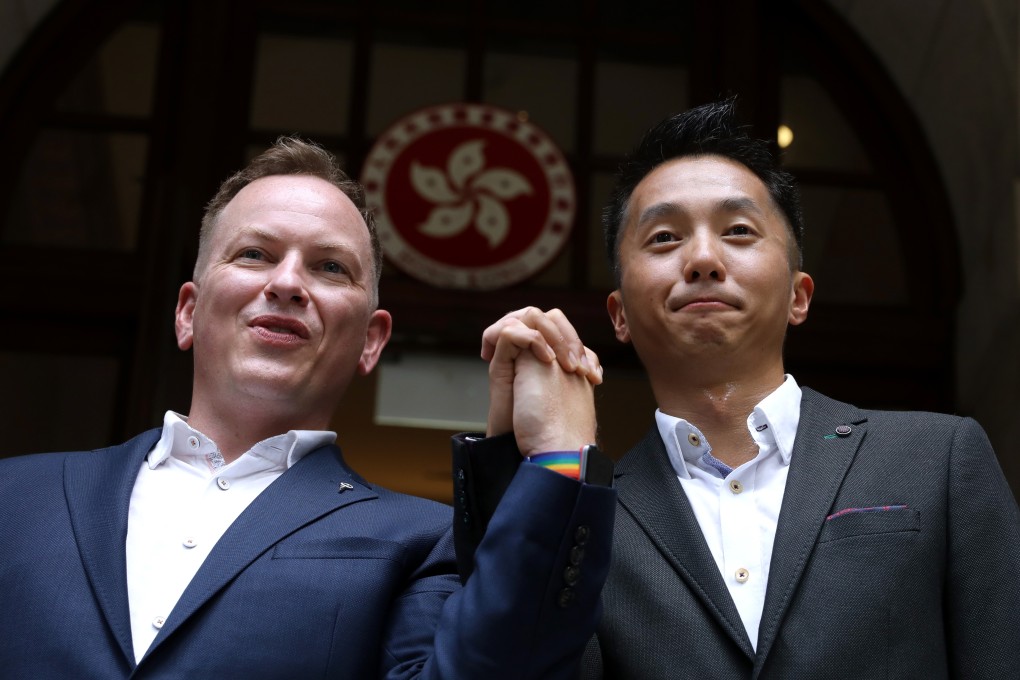Scott Adams and Angus Leung after their victory in Hong Kong’s top court. Photo: Sam Tsang
