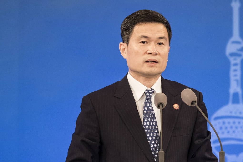 Fang Xinghai, vice chairman of the China Securities Regulatory Commission, speaks at the the Lujiazui Forum in Shanghai on June 14, 2018. Photo: Bloomberg