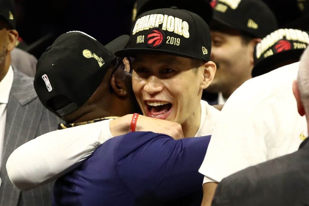 Jeremy Lin celebrates the Raptors’ win over the Golden State Warriors. Photo: AFP