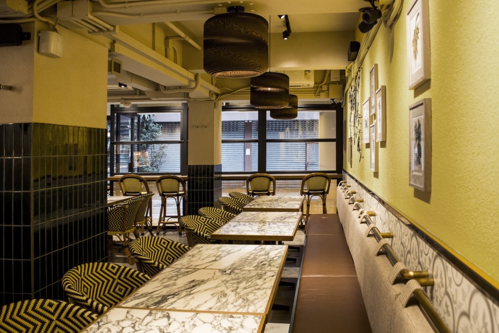 Nhau restaurant is near Man Mo Temple on Hollywood Road.