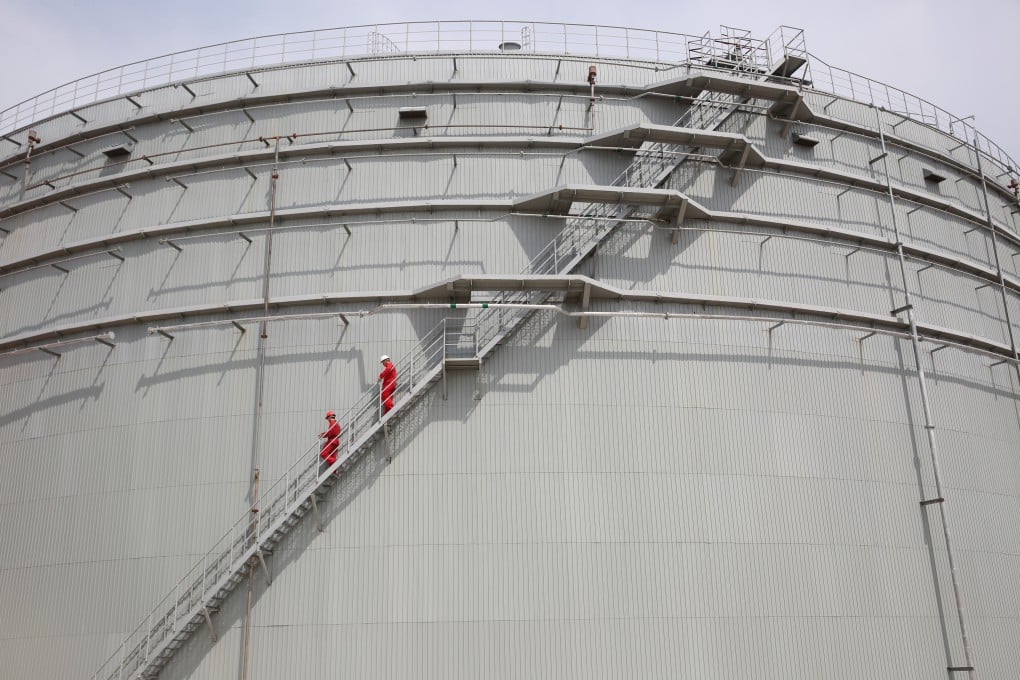 The State-owned Asset Supervision and Administration Commission (SASAC) set the target for the enterprises under its direct control, including state-owned oil and electric companies, with China’s overall industrial profits shrinking and economy slowing. Photo: Xinhua