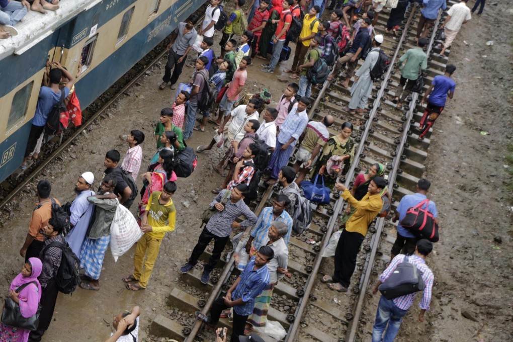 Most of the railways across Bangladesh are unfenced. Photo: EPA