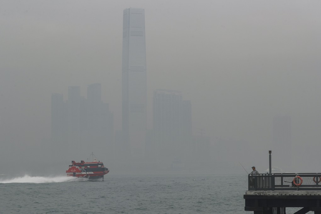 Hong Kong’s Kowloon peninsula shrouded in thick smog. Photo: Edmond So