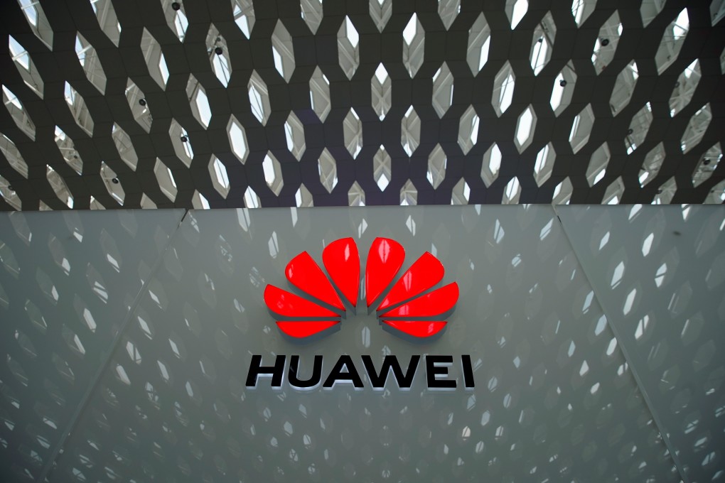 A Huawei company logo is seen at the Shenzhen International Airport in Shenzhen in Shenzhen, Guangdong province, China June 17, 2019. Photo: Reuters