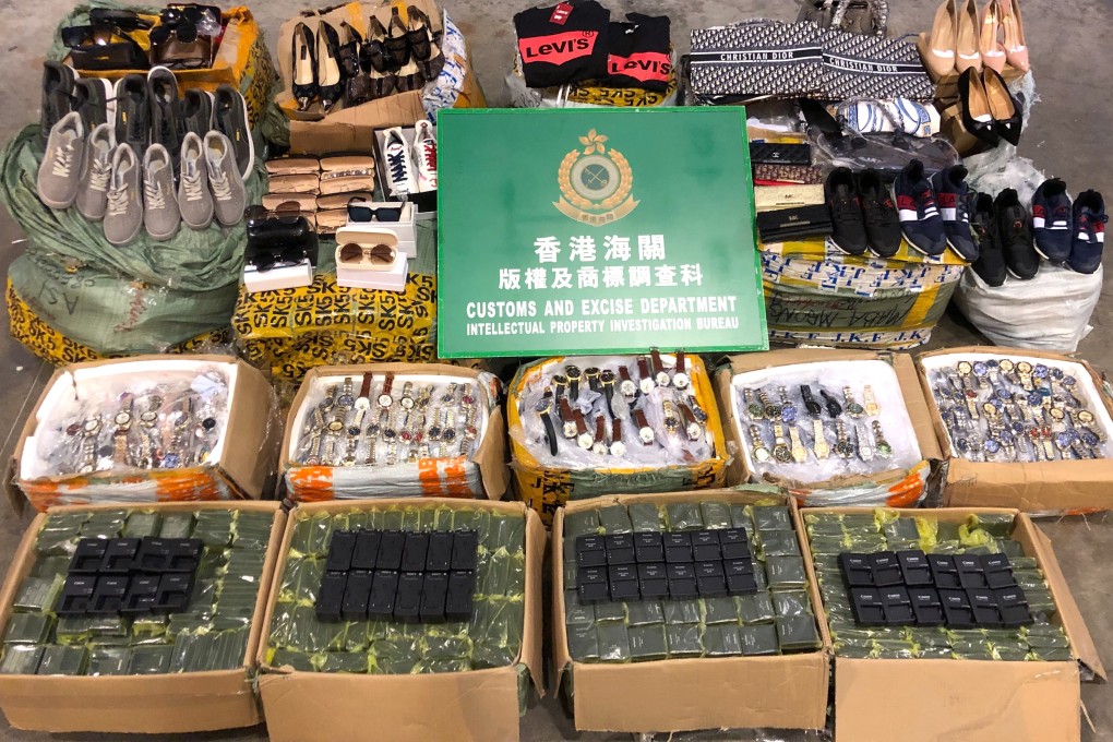Hong Kong Customs seized about 2,000 items of suspected counterfeit goods with an estimated market value of about HK$480,000 at Man Kam To Control Point on June 27. Photo: Handout