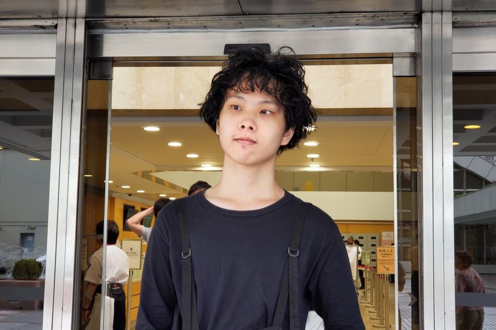 Lau Hong leaves court after having his conviction overturned. Photo: Chris Lau