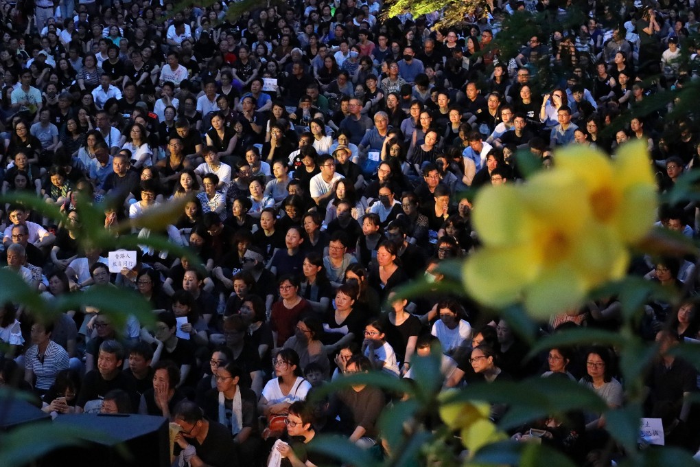 Hong Kong mothers rally at Chater Garden pleading for the city’s youth to control their emotions and for the government not to be arrogant. Felix Wong