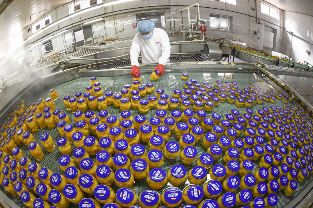 The producer price index (PPI), the price charged to buyers from producers at the factory gates, is teetering on the brink of deflation. Photo: Xinhua