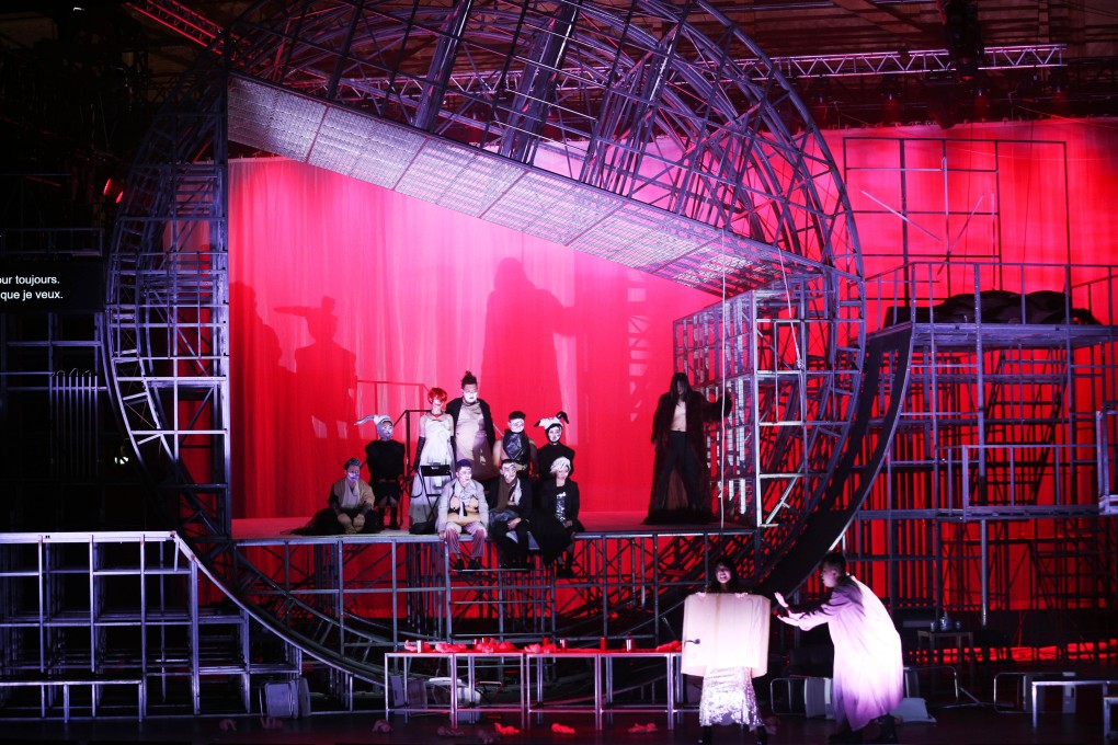 Actors perform during a rehearsal of Teahouse in Avignon, France, on Monday. Photo: Xinhua
