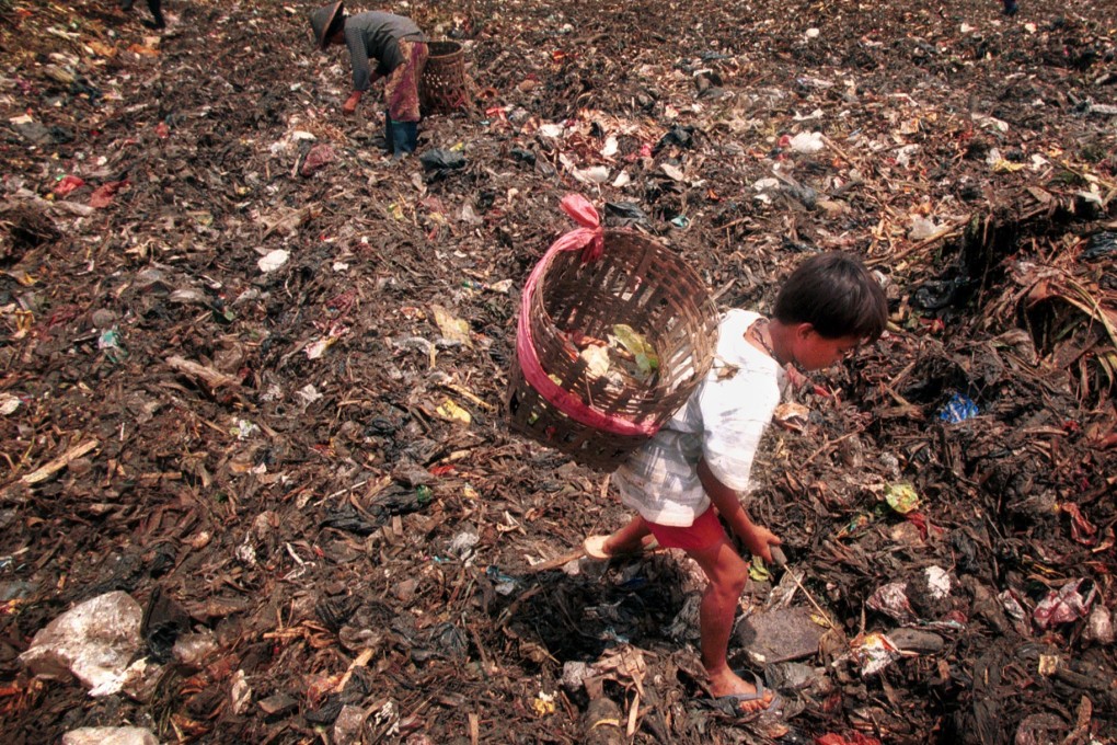 Bantar Gebang holds an estimated 39 million tonnes of garbage, with 7,000 tonnes added daily. It should reach its capacity of 49 million tonnes by 2021, if not before. Photo: AP