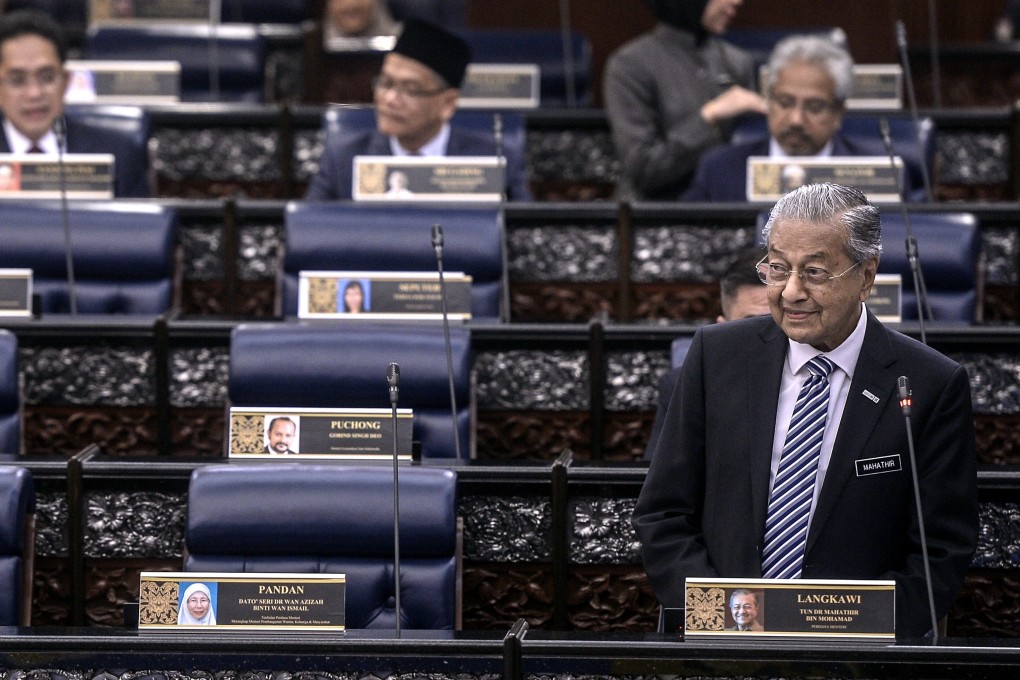 Malaysian Prime Minister Mahathir Mohamad speaks in the lower house of the country’s parliament. Photo: DPA