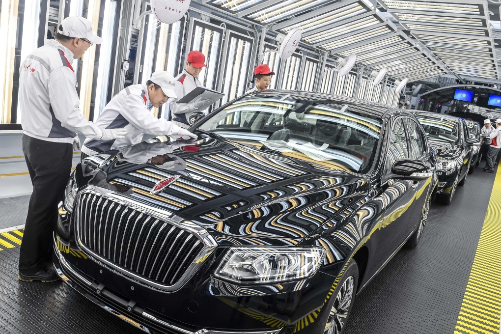 Chinese car sales were propelled by discounts in “fire sales” to reduce high inventories after the government’s changes in emission standards. Photo: Xinhua