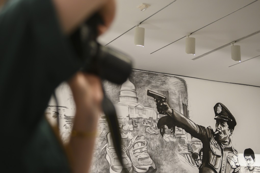 Grab a free bowl of curry and eat among the artworks at Thai artist Rirkrit Tiravanija’s exhibition, “(who’s afraid of red, yellow, and green)”, at the Hirshhorn Museum in Washington. Photo: AFP