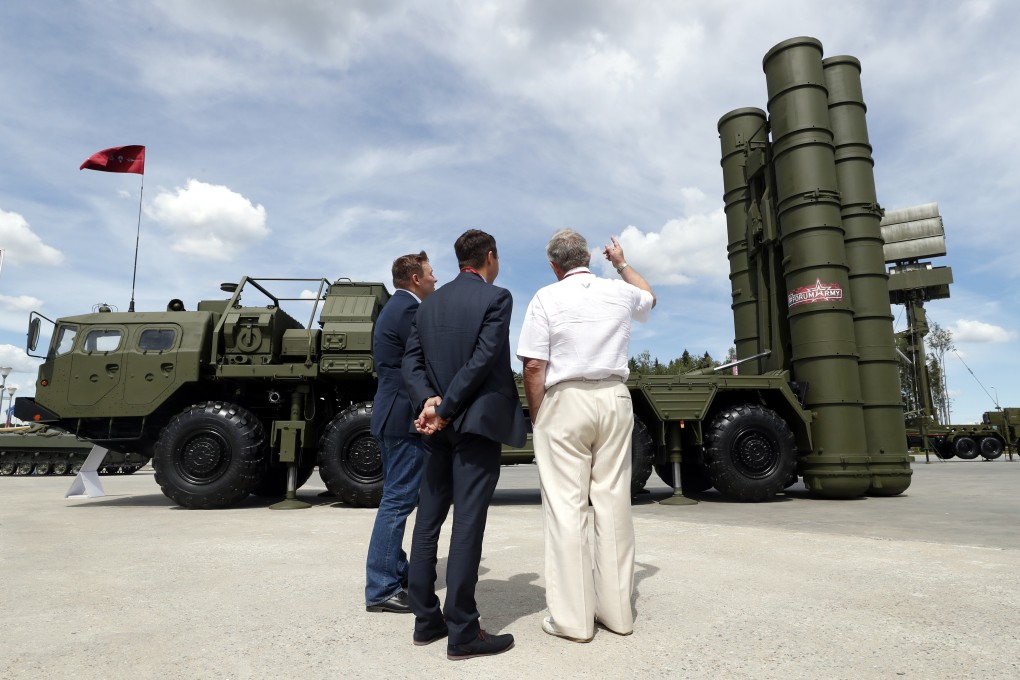 China signed a contract in 2014 for two regiment sets of the Russian-made S-400 anti-aircraft missile system. Photo: EPA-EFE