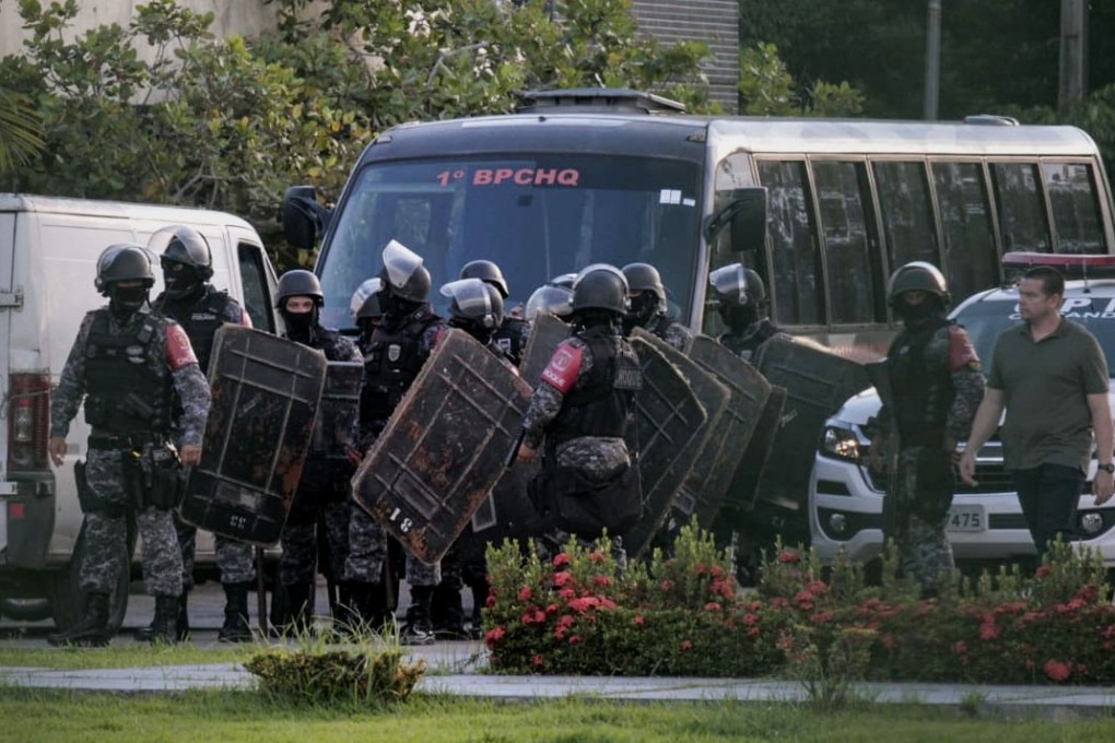 Brazilian riot police prepare to enter the Puraquequara prison facility in Manaus, Amazonas state, in May. Photo: AFP