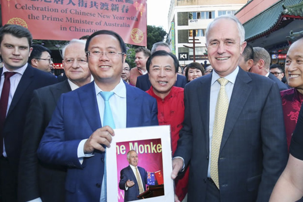 Huang Xiangmo (left) with Malcolm Turnbull at the 2016 Lunar New Year Lantern Festival. Photo: Handout