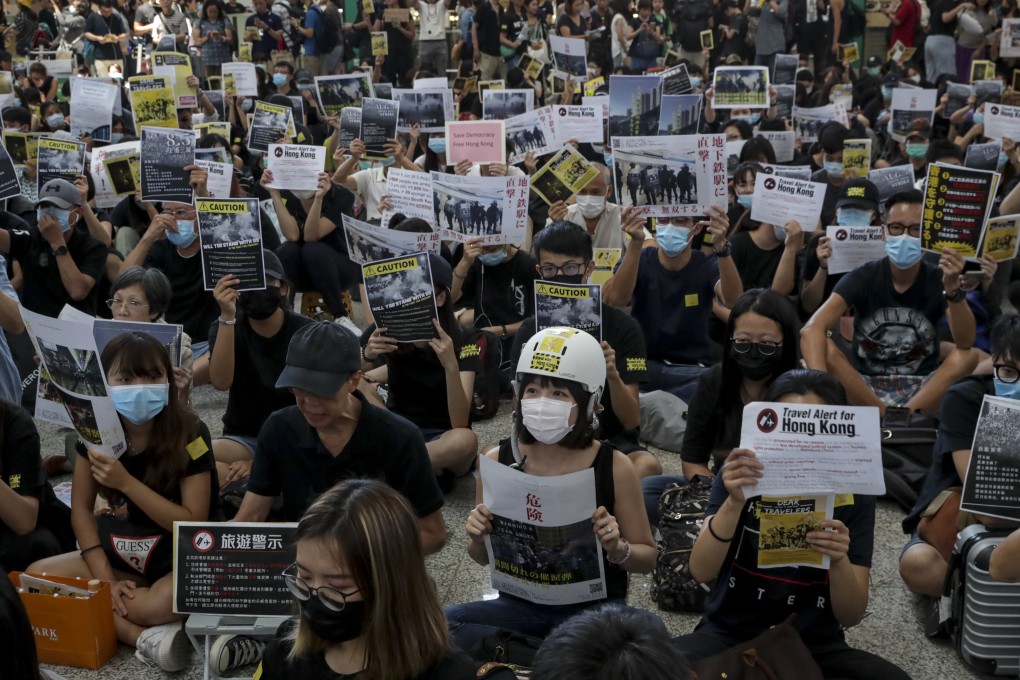 The Civil Aviation Administration of China has told Hong Kong’s flagship carrier that from Saturday, staff who took part in “illegal protests”, “violent actions” and “overly radical activities” in the city would not be able to fly to or from the mainland. Photo: EPA-EFE