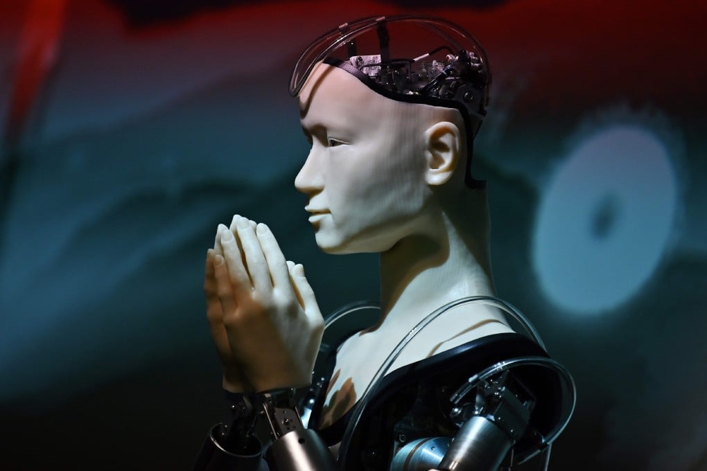 Android robot Mindar. Photo: AFP