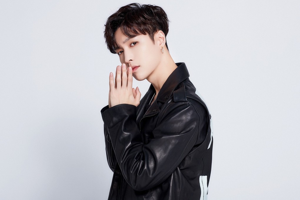 Lay Zhang Yixing, a Chinese member of K-pop group Exo and a Calvin Klein model, has warned the US clothing company to respect Beijing’s “one China” policy.