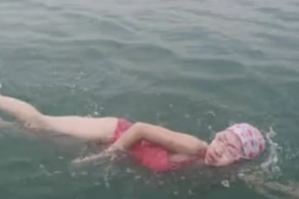 Zhou Yihan completed the crossing in 13 hours. Photo: Pear Video