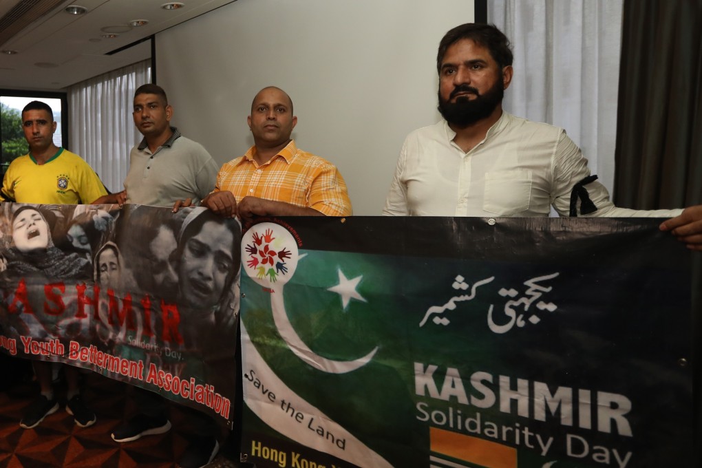 Pakistanis in Hong Kong hold a press conference in Tsim Sha Tsui on the crisis in Kashmir. Photo: Roy Issa