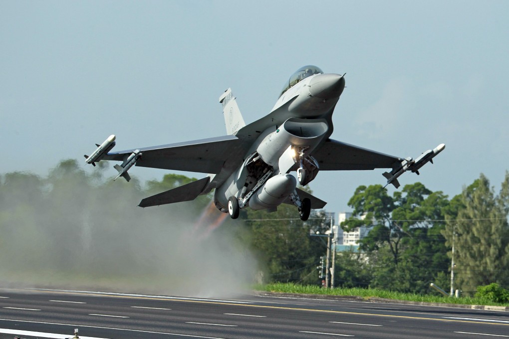 A Taiwan Air Force F-16 fighter jet takes off during military exercises on the self-governed island. The Trump administration will move ahead with a US$8 billion sale of F-16 aircraft to Taiwan. Photo: AP