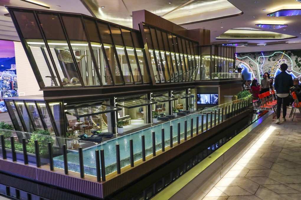 Henderson Land Development offer 246 units at The Vantage for sale to prospective buyers at the Mira Place in Tsim Sha Tsui on 9 March 2019. Photo: SCMP/Edmond So