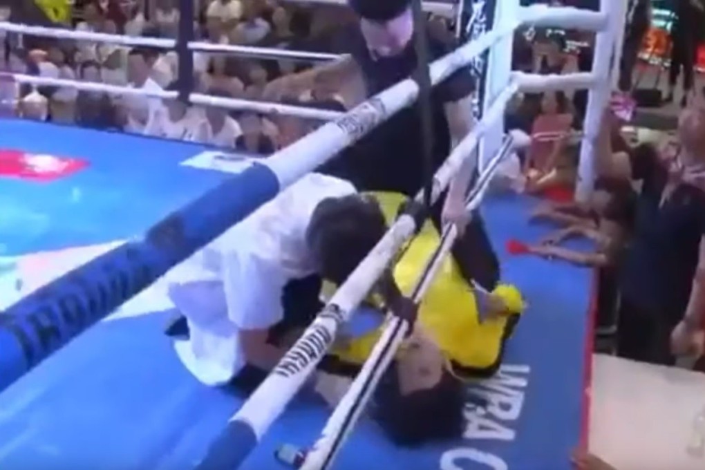 Tan Long lies flat on the canvas after being knocked out by Xuan Wu. Photos: YouTube/Fight Commentary Breakdowns