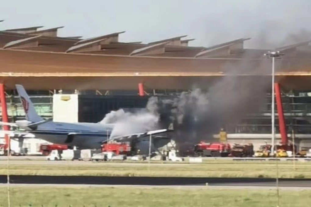 The smoke was coming from the cargo compartment of the Airbus 330, according to a statement from the airport. Photo: Weibo