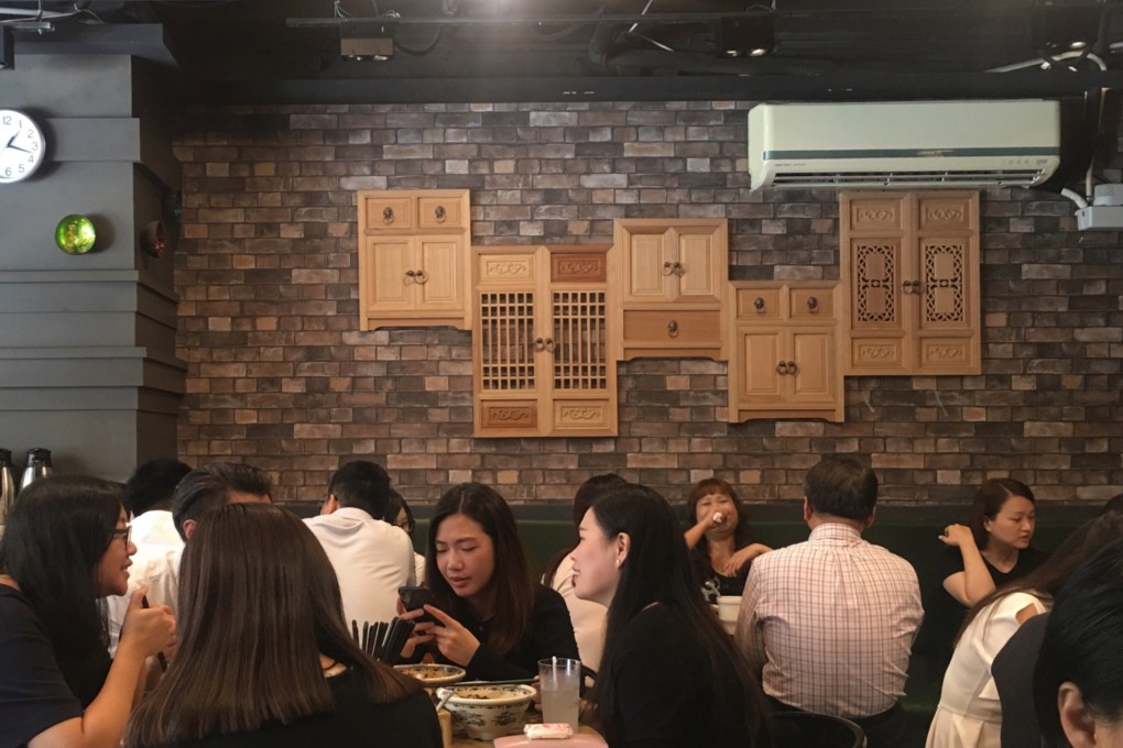 The interior of Golden Prince Thai Restaurant in Causeway Bay. Photo: Oasis Li