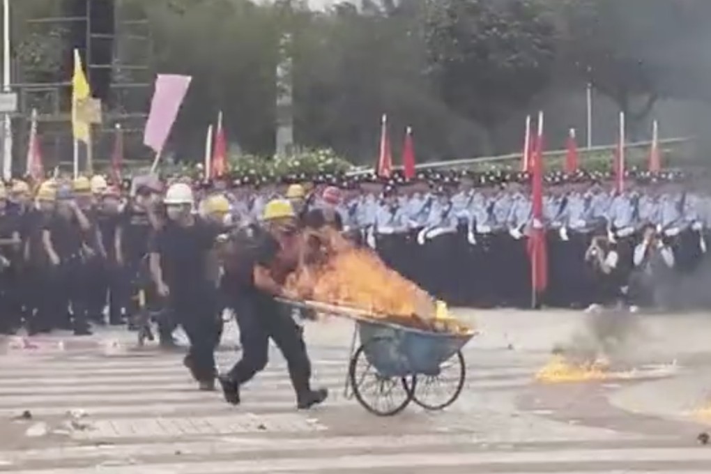Police staged anti-riot drills in Shenzhen earlier this month. Photo: Weibo