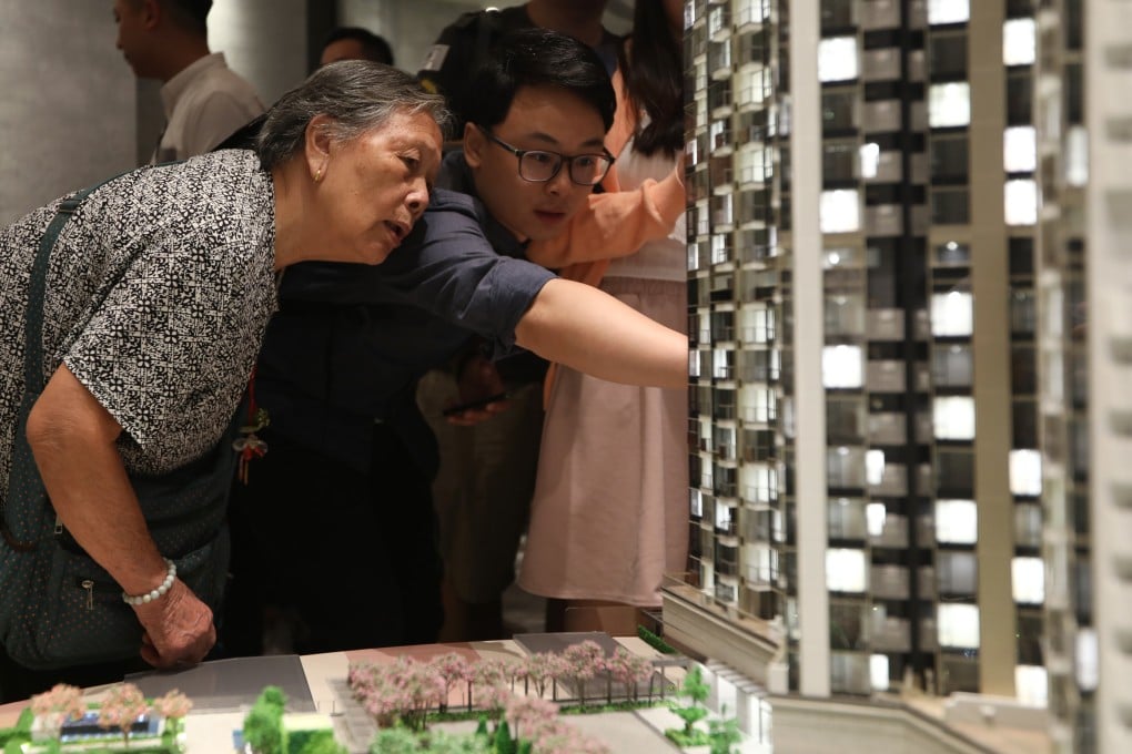 Buyers queue for Wheelock’s Marini development in Tsim Sha Tsui on Friday. Photo: Xiaomei Chen