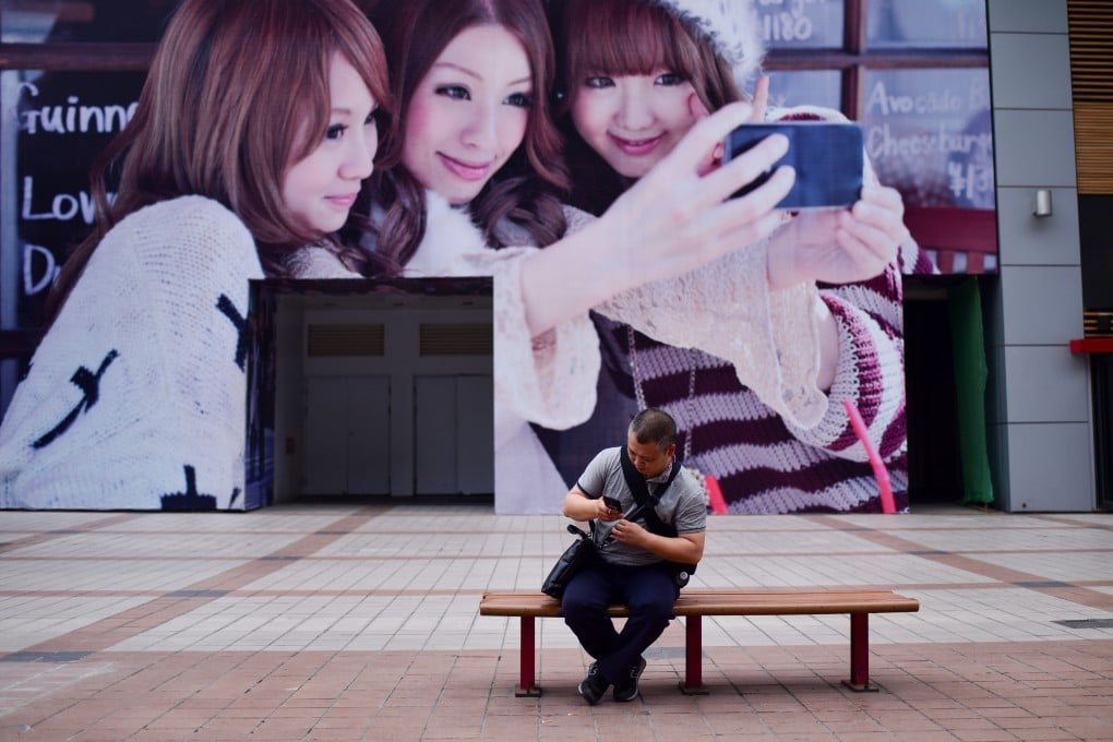 Scientists have linked social media use to certain mental health conditions, including depression, because of a phenomenon in which users compare themselves to others on social media and feel badly about their own lives. Photo: Agence France-Presse