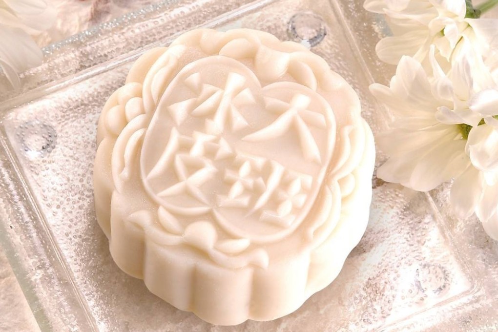 An importer for Taipan Bread and Cakes, the Hong Kong baker known for its “snowy” mooncakes, may have to destroy returned stock after a social media controversy. Photo: FACEBOOK